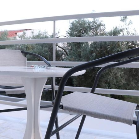 Fiosal Apartments 1 Skiathos Town Ngoại thất bức ảnh