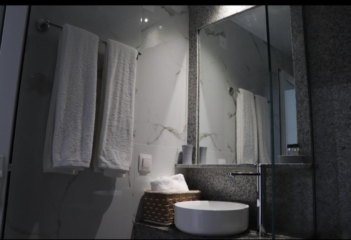 Fiosal Apartments 1 Skiathos Town Ngoại thất bức ảnh
